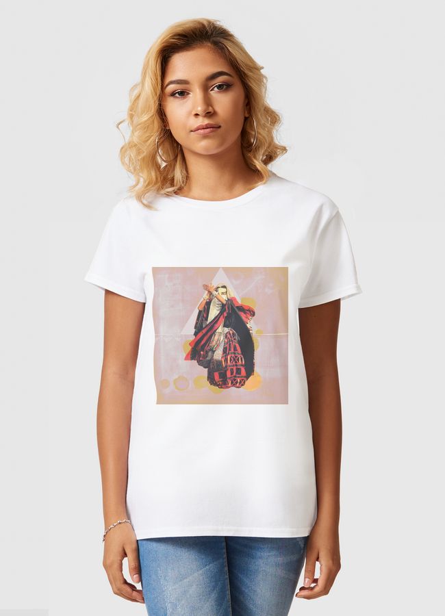 رقصة فرح - Women Basic T-Shirt
