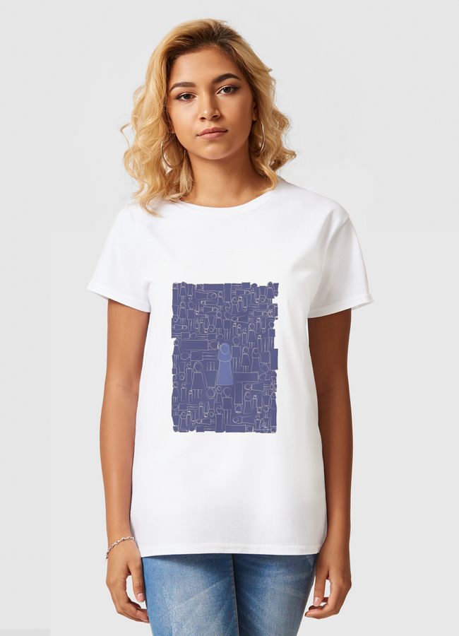 الأنا و الآخر - Women Basic T-Shirt