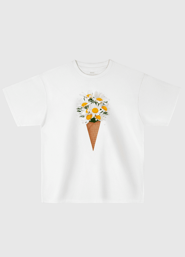 Ice cream with chamomile Oversized T-Shirt