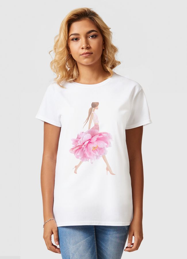 Fashion peonies - Women Basic T-Shirt