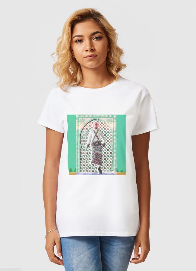 جنوبي - Women Basic T-Shirt