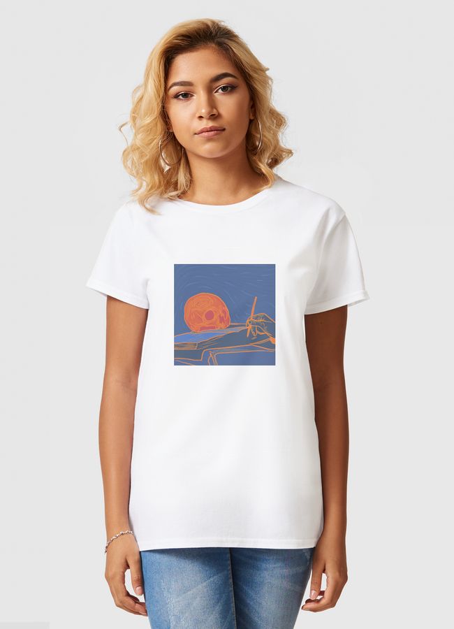 Momento Mori - Women Basic T-Shirt