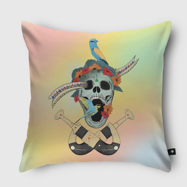 Saudi southern skull - Throw Pillow