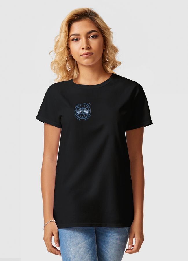  الفورمولا وان - Women Basic T-Shirt
