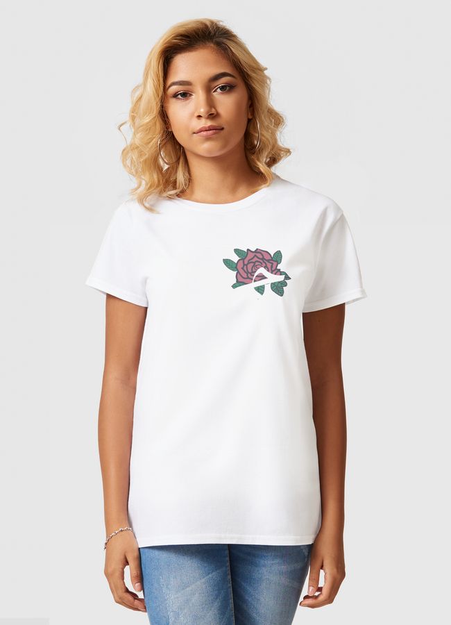 حب - Women Basic T-Shirt
