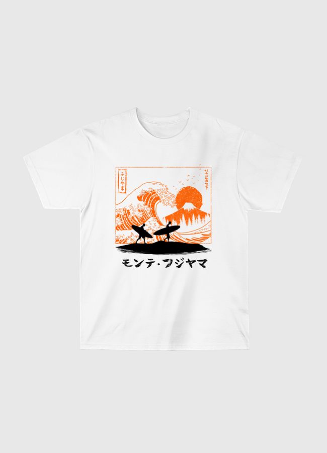 Surfing the wave in Japan - Classic T-Shirt